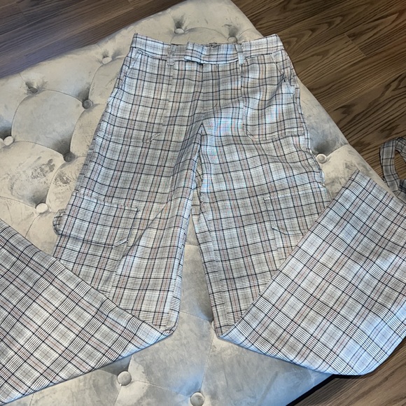 Two piece set - Picture 5 of 5